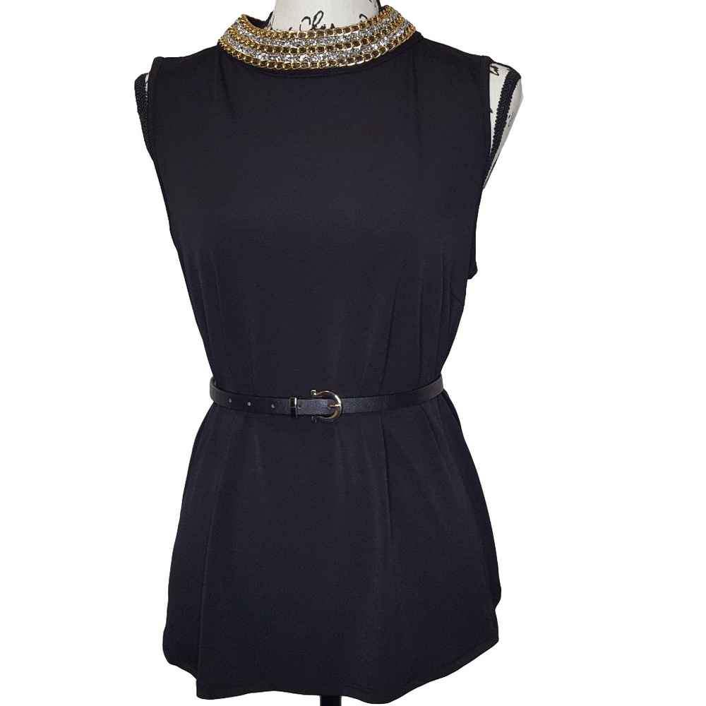 *NWOT*  | Black Top w Gold Chain Size Small